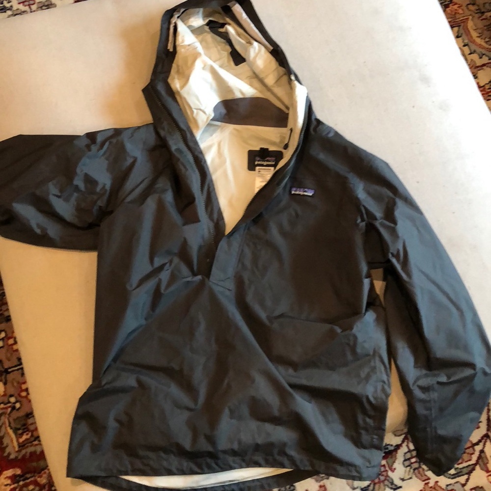 Patagonia rain jacket. Quarter zip.